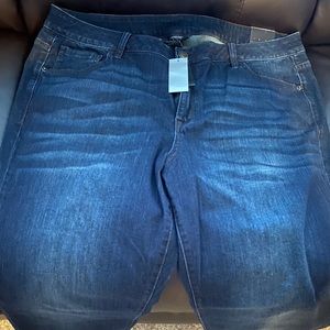 ** JEANS, JEANS, JEANS **